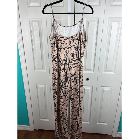 Soft Stretchy Sleeveless Cream Black Splatter Paint Flare Leg Jumpsuit Medium - Picture 8 of 8